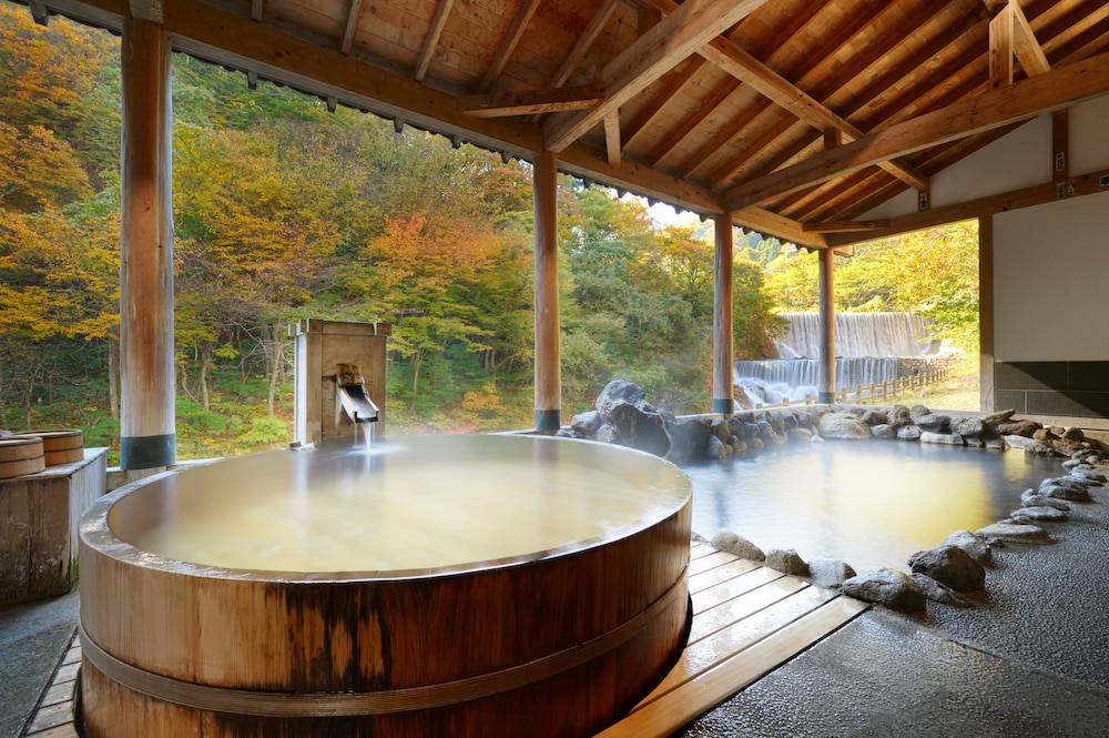 土湯温泉 ホテル山水荘 福島