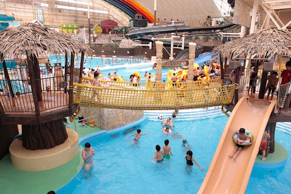 スパリゾートハワイアンズ モノリスタワー 福島