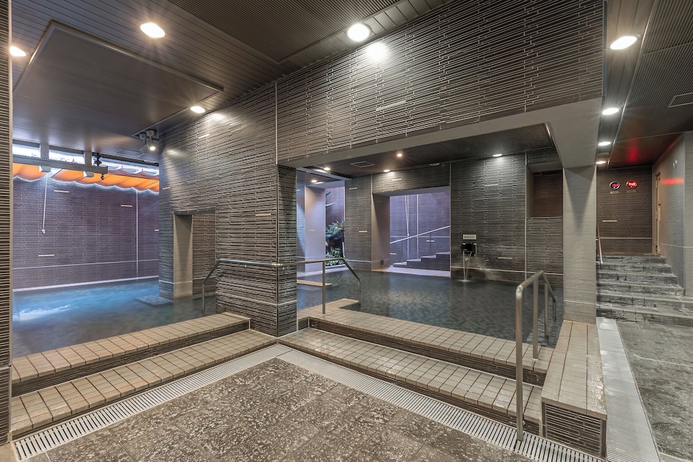 スパリゾートハワイアンズ モノリスタワー 福島