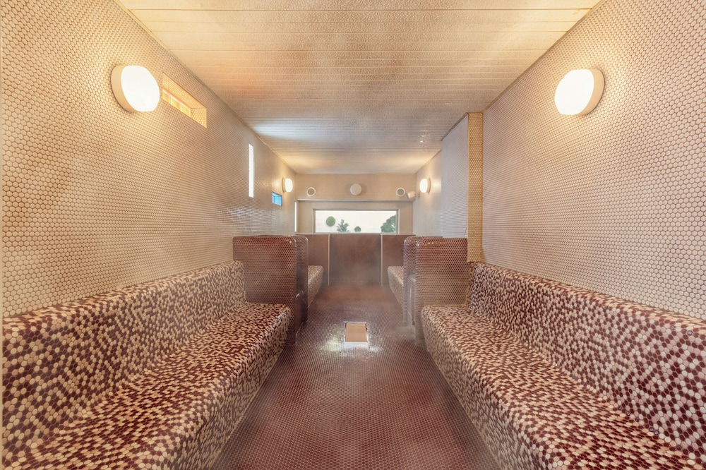 スパリゾートハワイアンズ モノリスタワー 福島