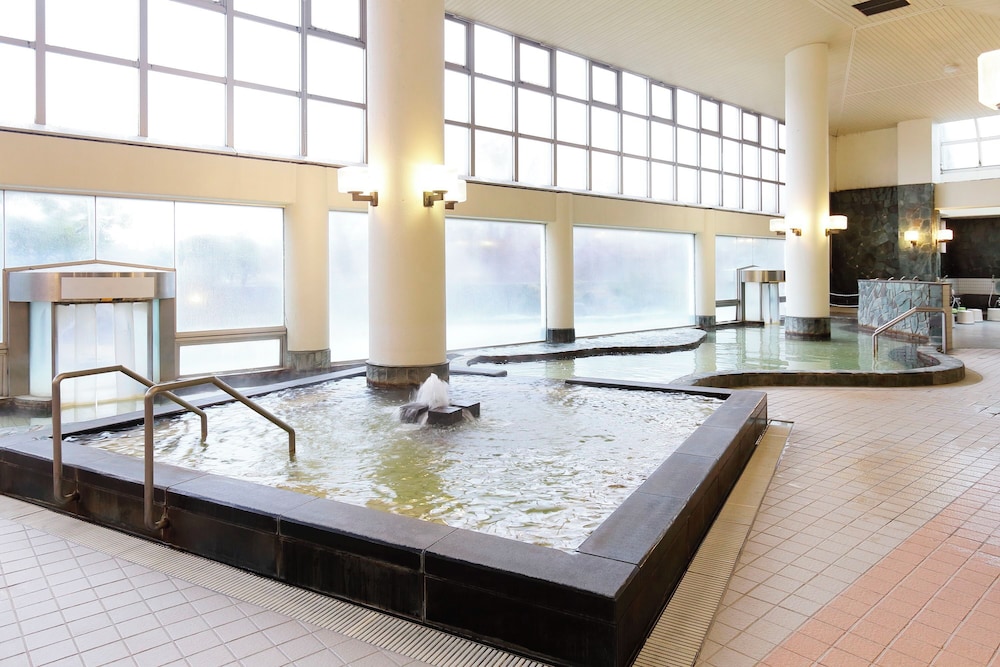 スパリゾートハワイアンズ モノリスタワー 福島