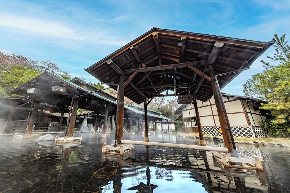 スパリゾートハワイアンズ モノリスタワー 福島