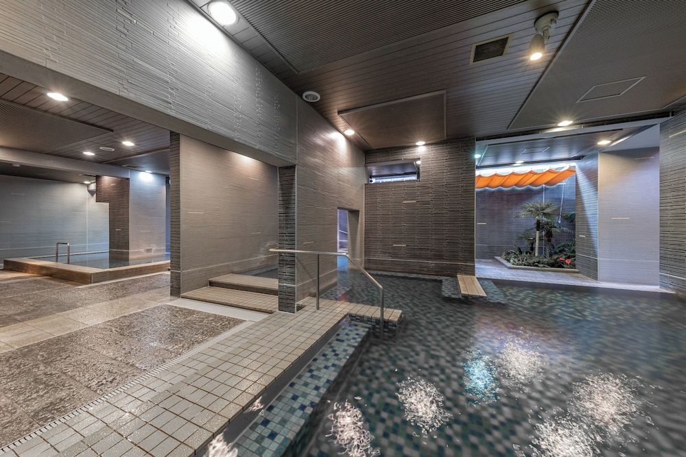 スパリゾートハワイアンズ モノリスタワー 福島