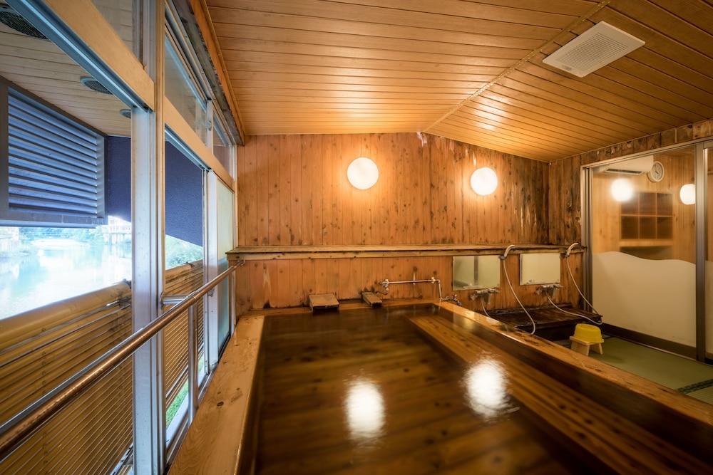 松島屋旅舘 福島