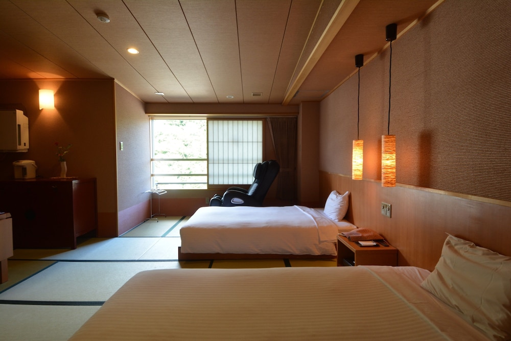萩姫の湯 栄楽館 福島