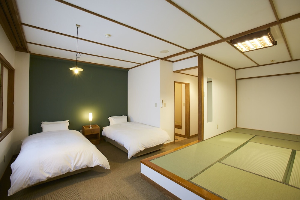 YUMORI ONSEN HOSTEL 福島
