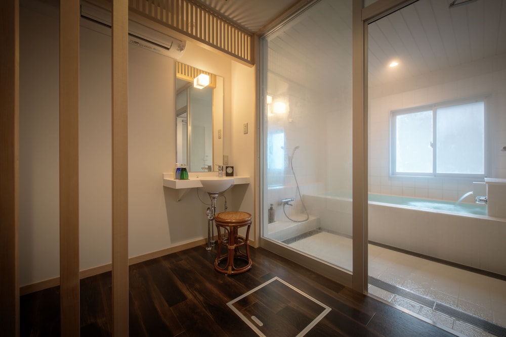 YUMORI ONSEN HOSTEL 福島