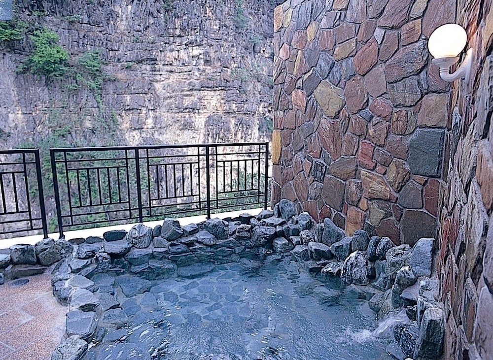 穴原温泉渓苑花の瀬 福島
