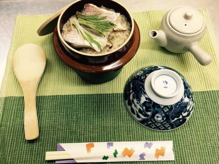 小川の流れるペンションのどか 福島