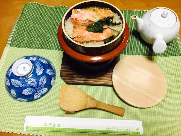 小川の流れるペンションのどか 福島