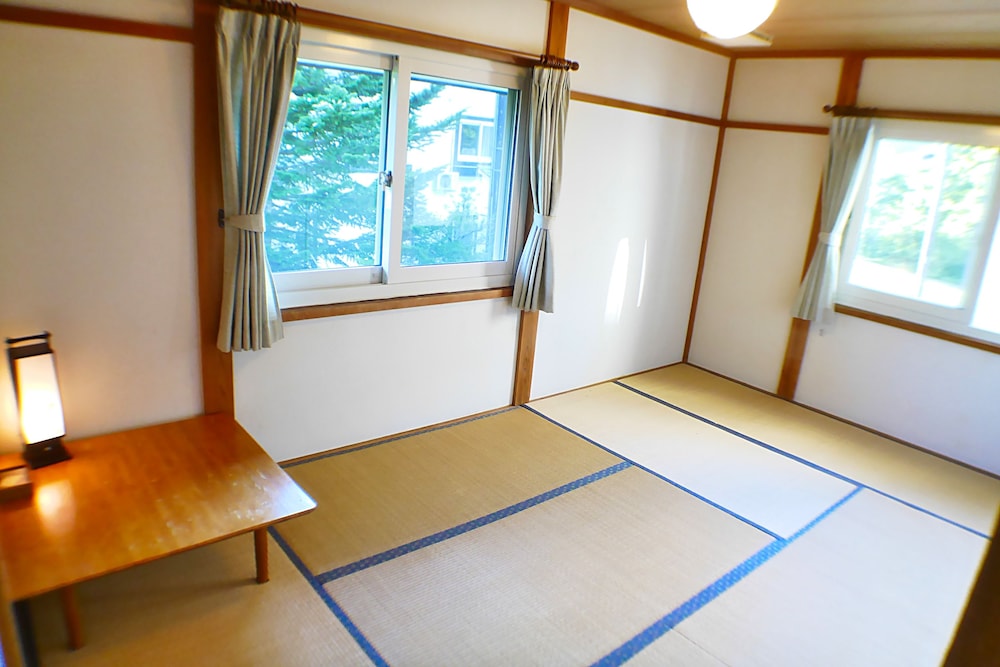 BANDAI LAKESIDE GUESTHOUSE 福島