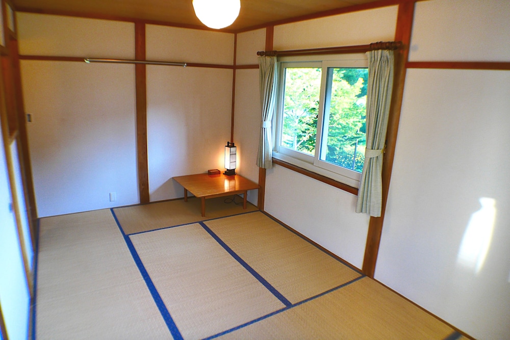 BANDAI LAKESIDE GUESTHOUSE 福島