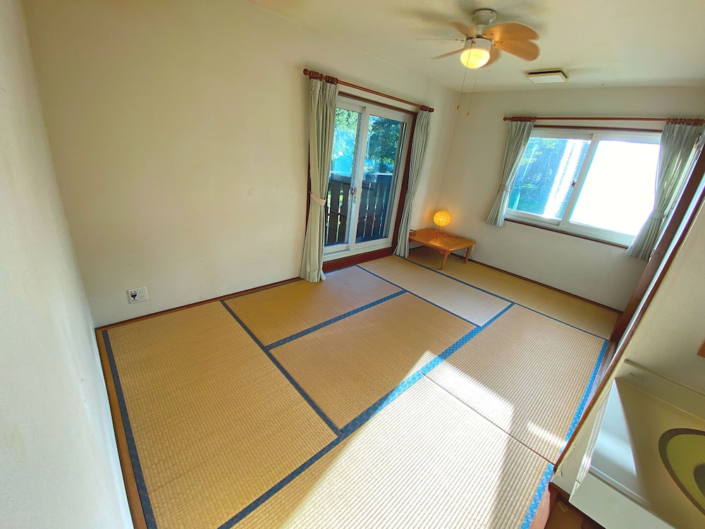 BANDAI LAKESIDE GUESTHOUSE 福島