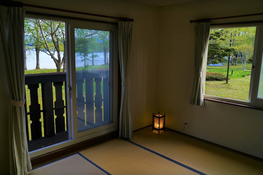 BANDAI LAKESIDE GUESTHOUSE 福島