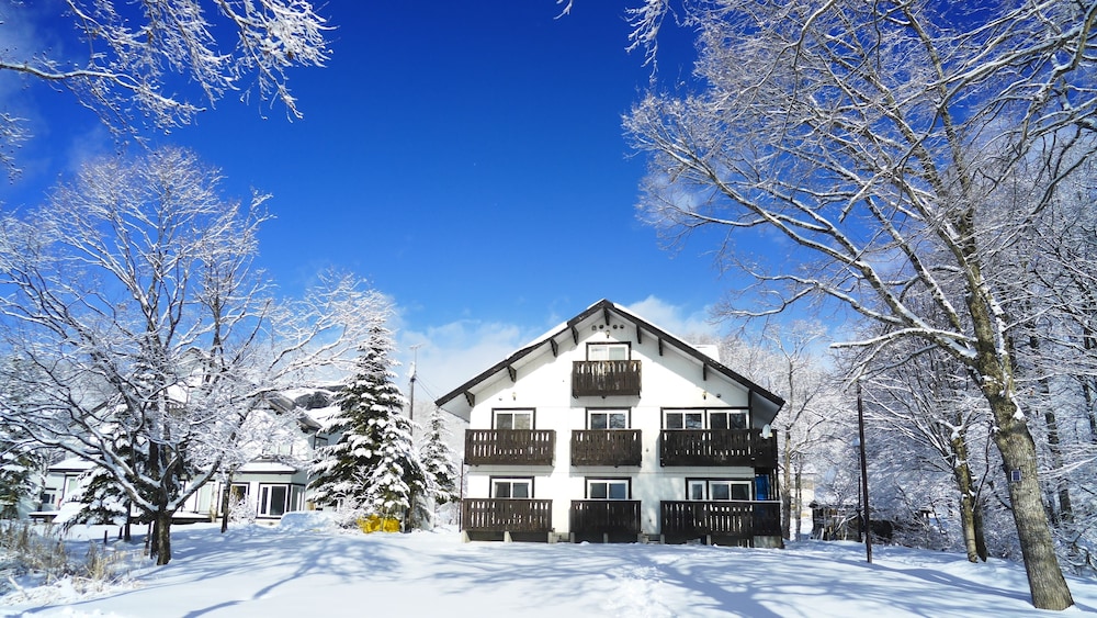 BANDAI LAKESIDE GUESTHOUSE 福島