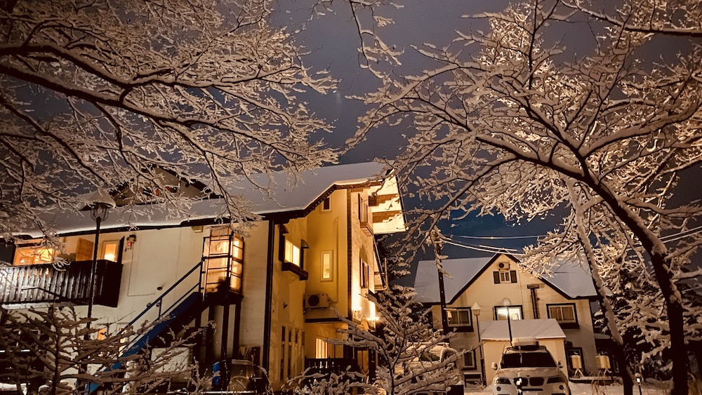 BANDAI LAKESIDE GUESTHOUSE 福島