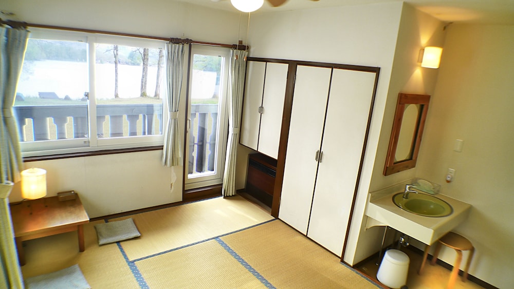 BANDAI LAKESIDE GUESTHOUSE 福島