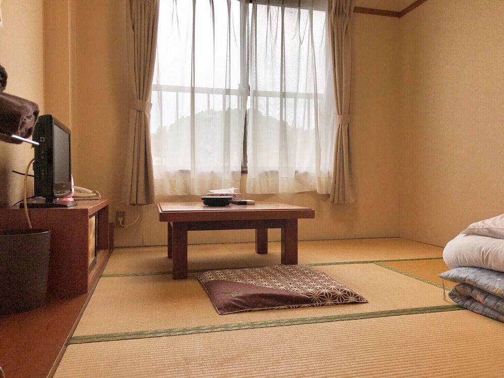 MISAKI HOTEL&LOUNGE 福島