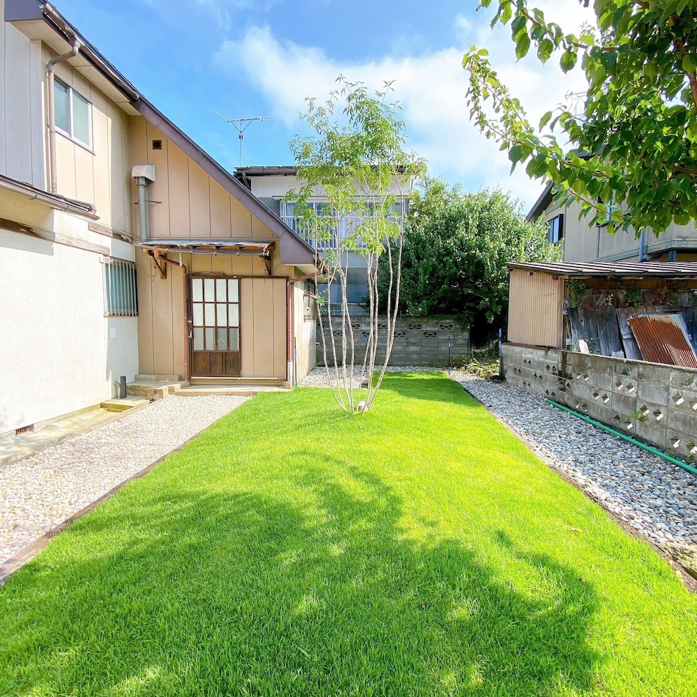 MOOI GUESTHOUSE 福島