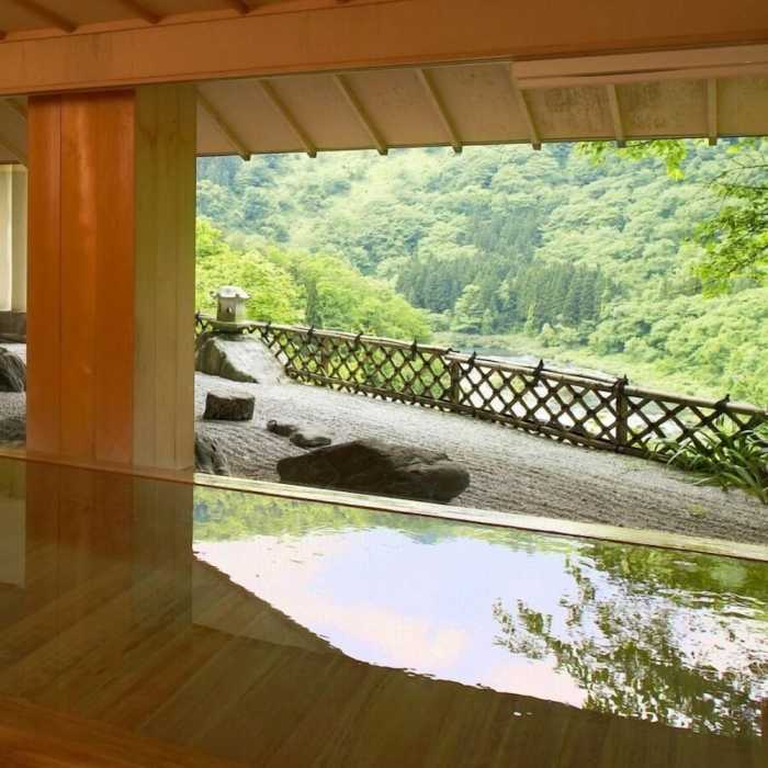 会津芦ノ牧温泉 離れ山翠 福島