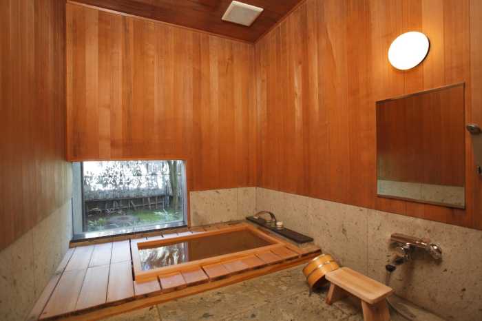 会津芦ノ牧温泉 離れ山翠 福島