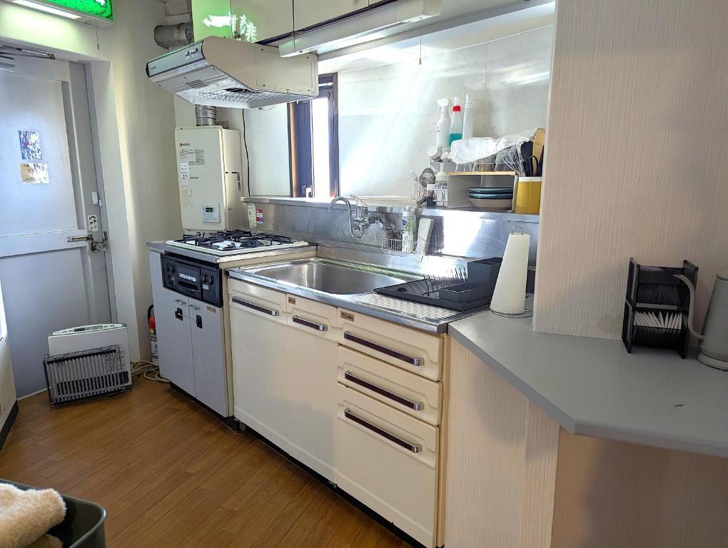 エルアマリージョ セルフチェックインホステル 福島