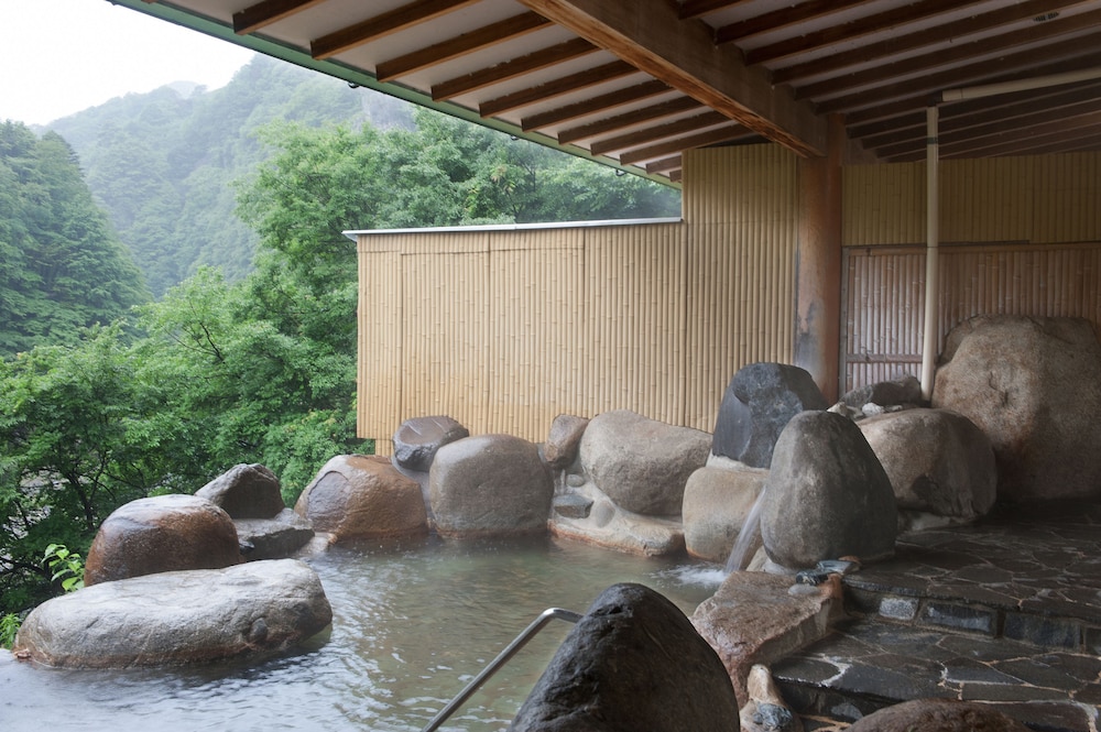 鬼怒川温泉 ホテルニューおおるり 日光