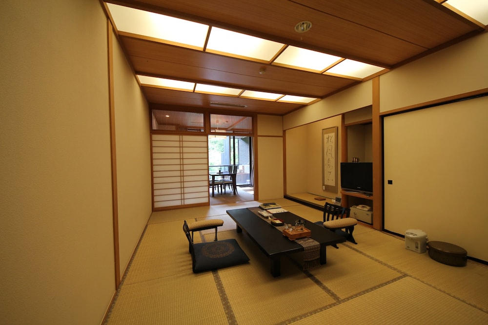 奥の院 ほてる とく川 日光