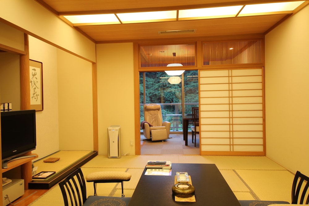 奥の院 ほてる とく川 日光