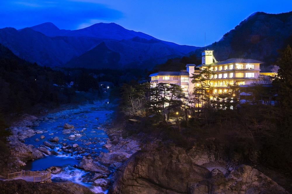 鬼怒川温泉 花の宿 松や 日光