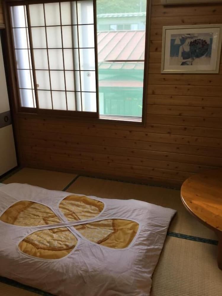 鳴沢ロッヂ 日光