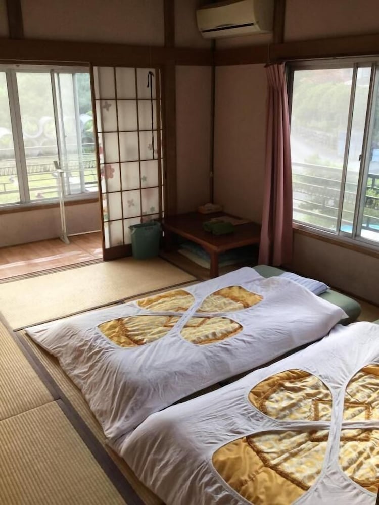 鳴沢ロッヂ 日光