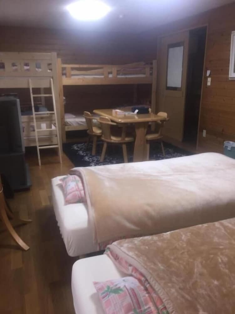 鳴沢ロッヂ 日光