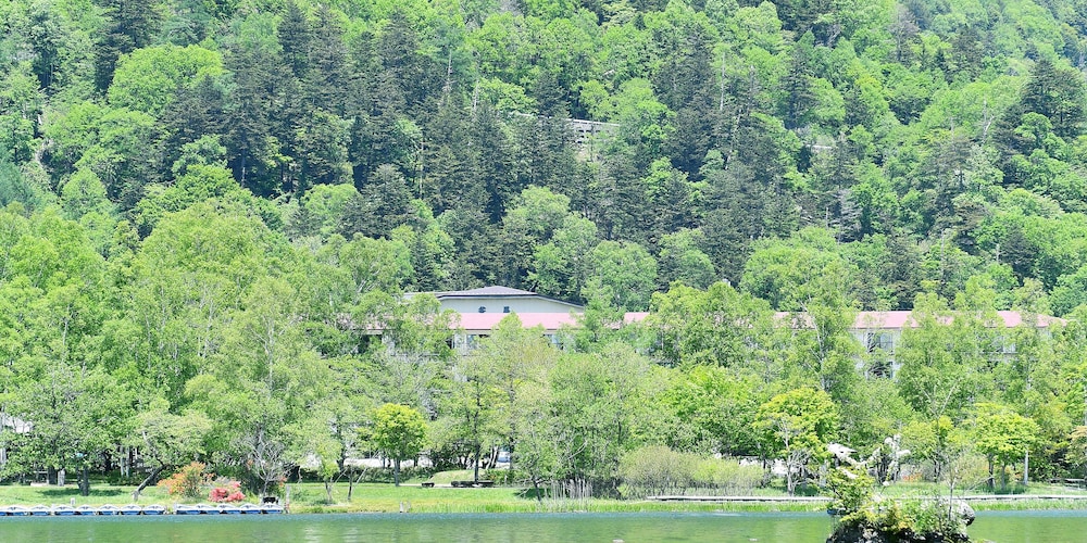 奥日光湯元温泉 おおるり山荘 日光