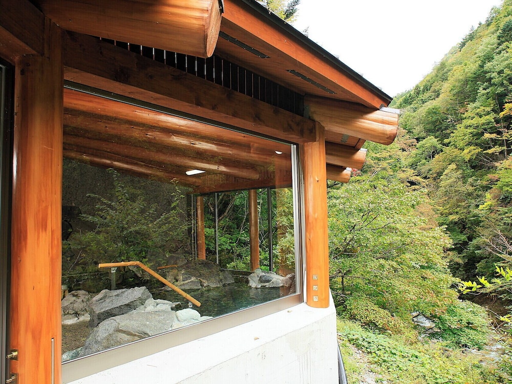 彩り湯かしき 花と華 日光