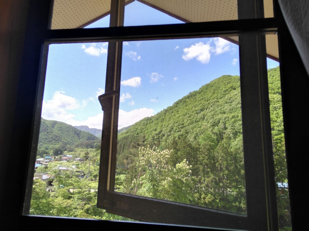 みよりふるさと体験村 (中三依温泉男鹿の湯) 日光