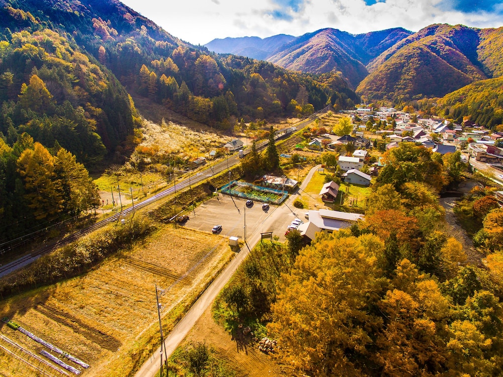 みよりふるさと体験村 (中三依温泉男鹿の湯) 日光