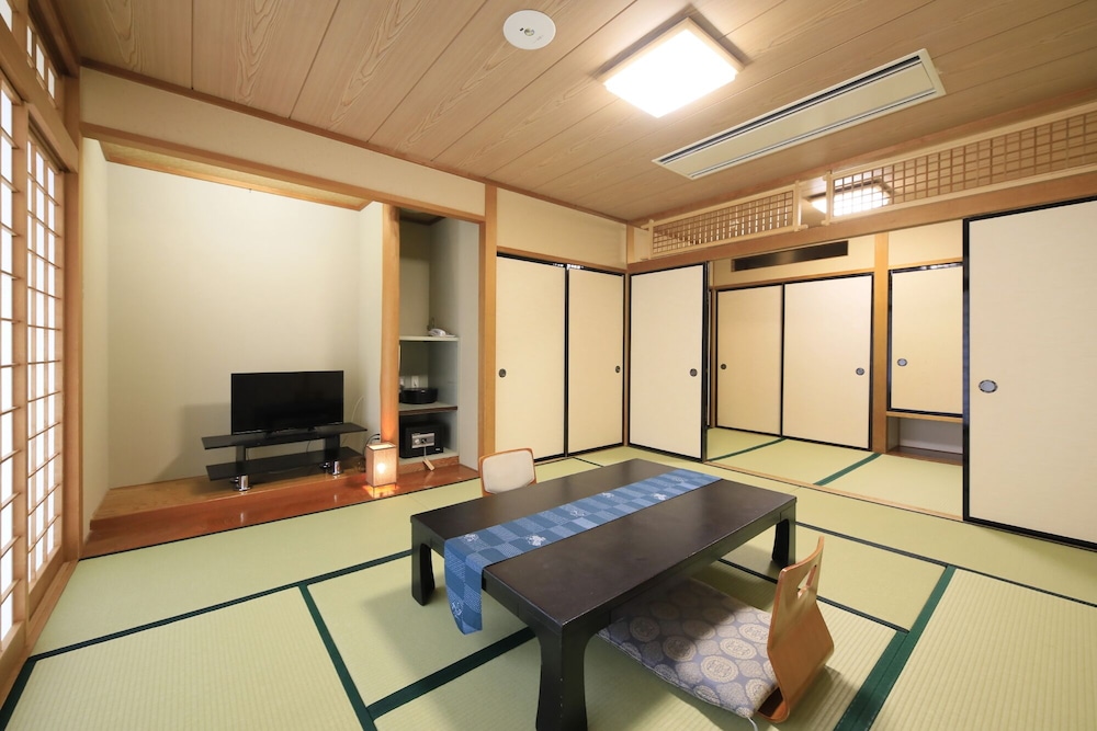 奥日光湯元温泉 湯守釜屋 日光