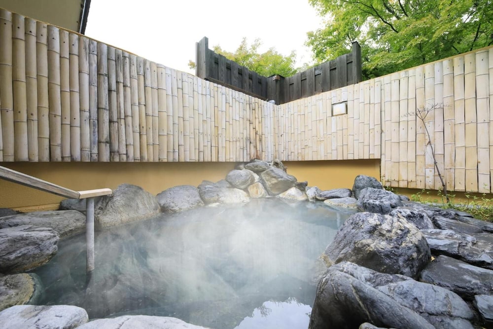 奥日光湯元温泉 湯守釜屋 日光