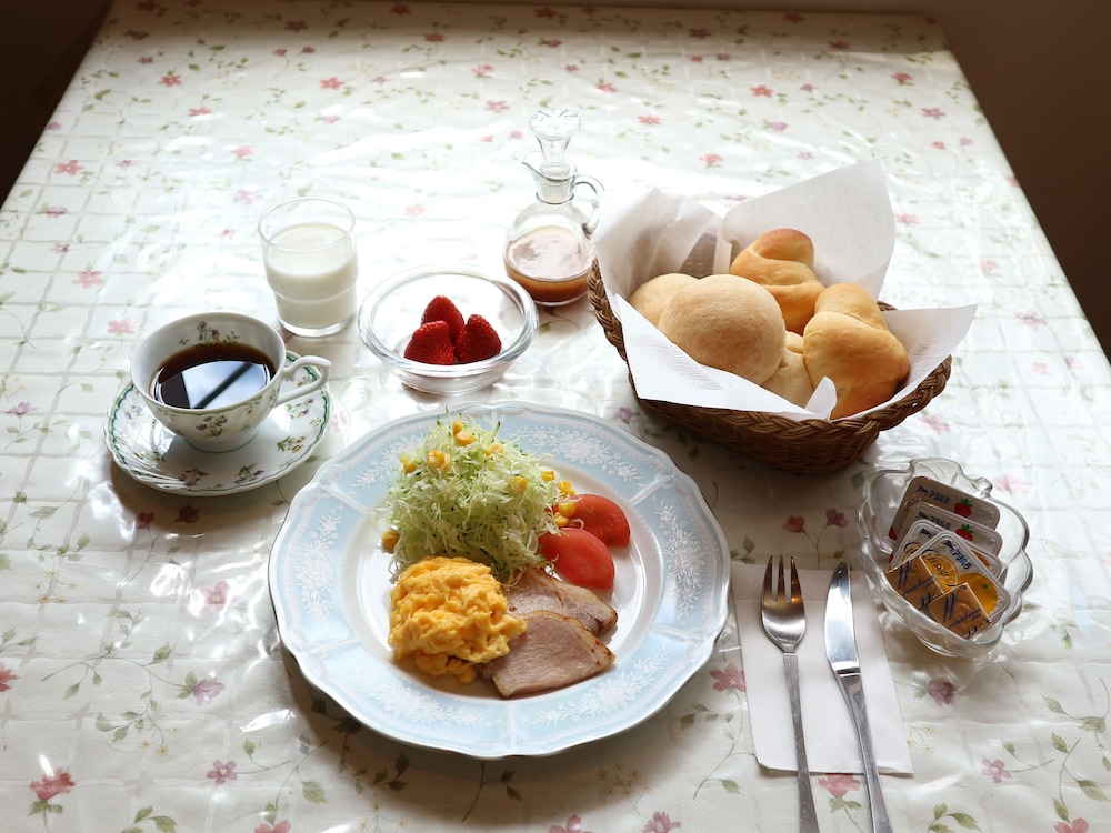 ペンション AIOI 日光