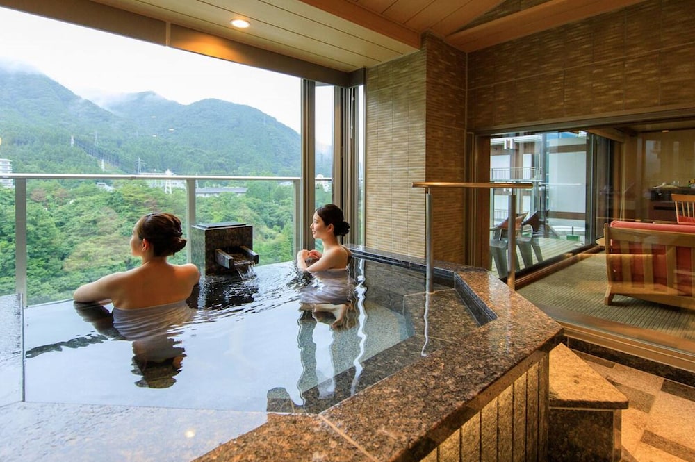 鬼怒川温泉 日光きぬ川ホテル三日月 日光