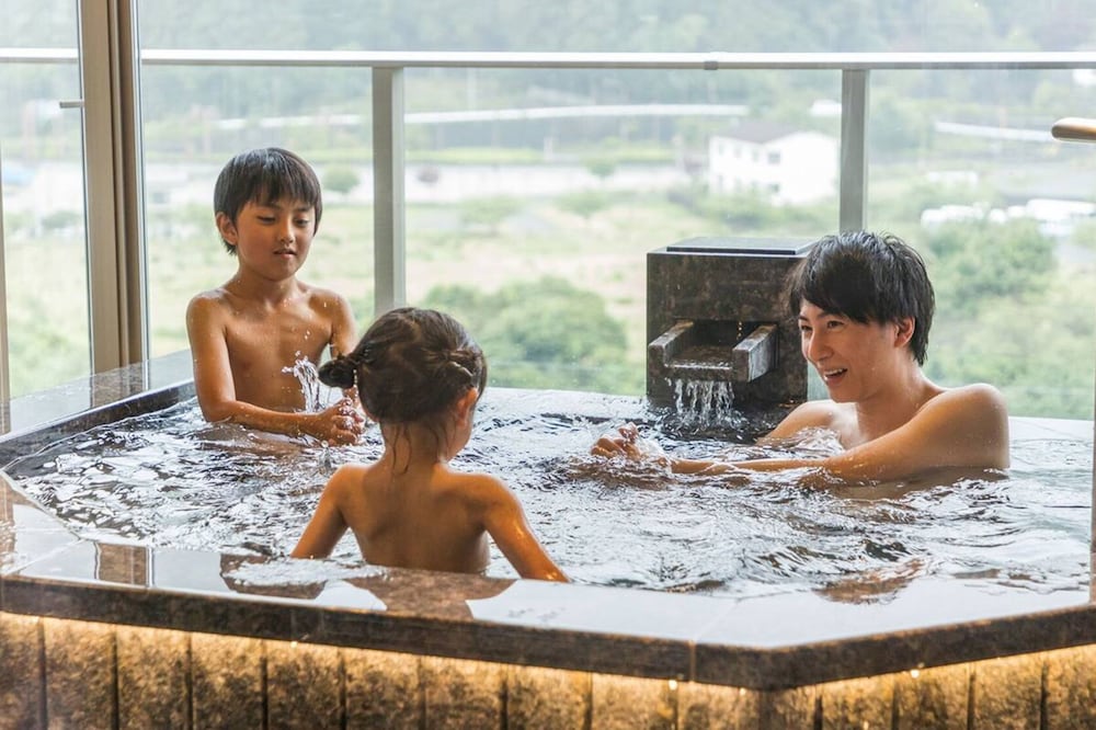 鬼怒川温泉 日光きぬ川ホテル三日月 日光