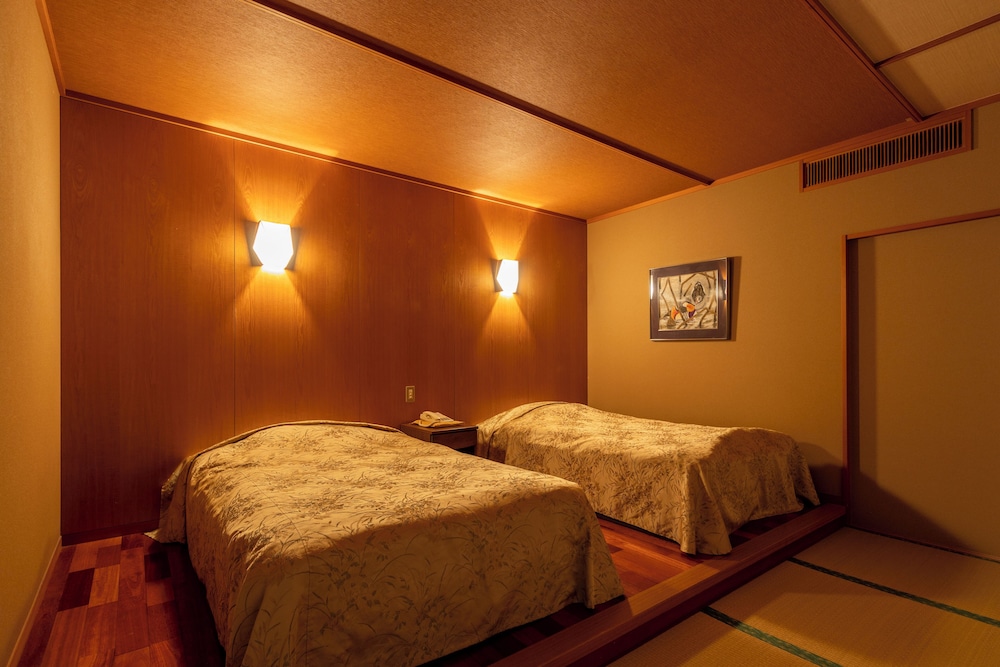 鬼怒川温泉 日光きぬ川ホテル三日月 日光