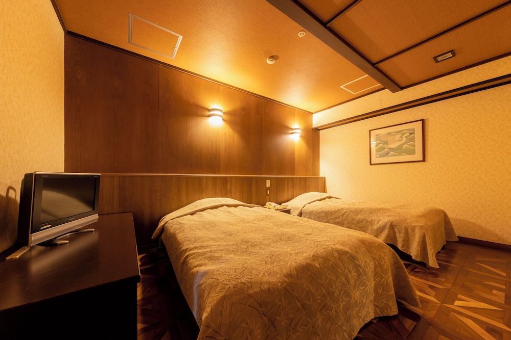 鬼怒川温泉 日光きぬ川ホテル三日月 日光