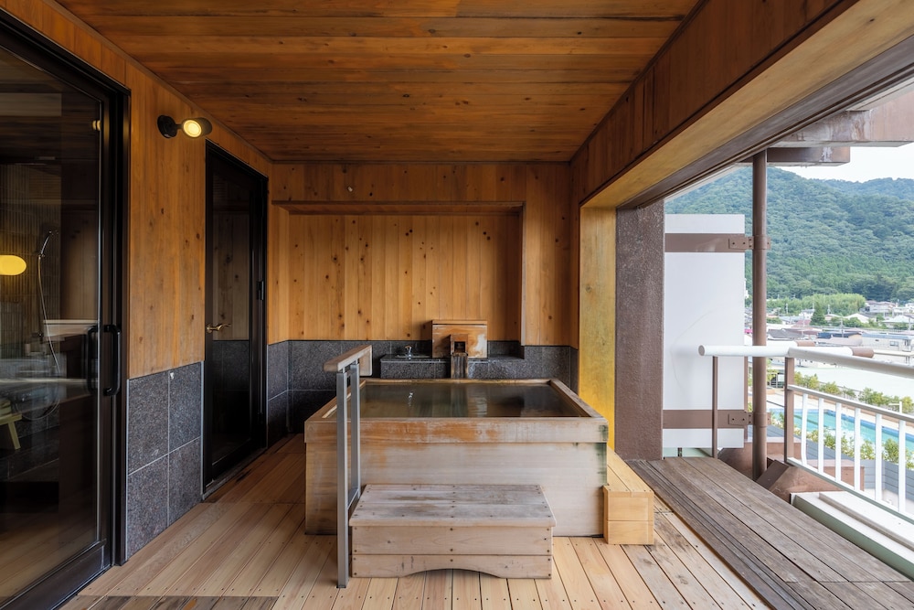 鬼怒川温泉 日光きぬ川ホテル三日月 日光