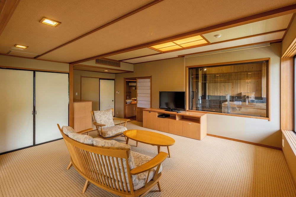 鬼怒川温泉 日光きぬ川ホテル三日月 日光