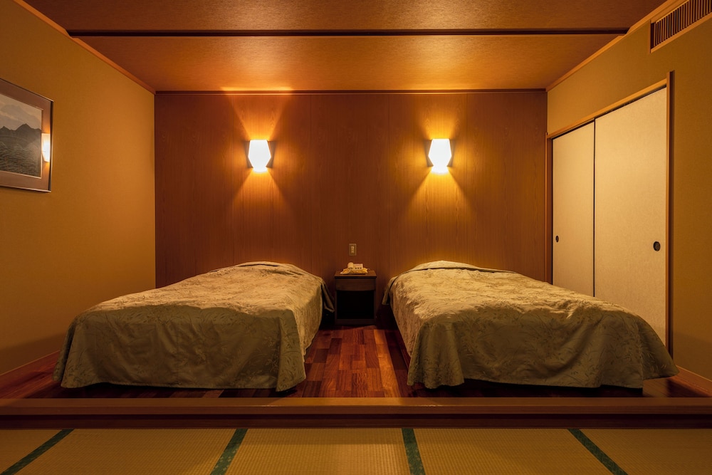 鬼怒川温泉 日光きぬ川ホテル三日月 日光