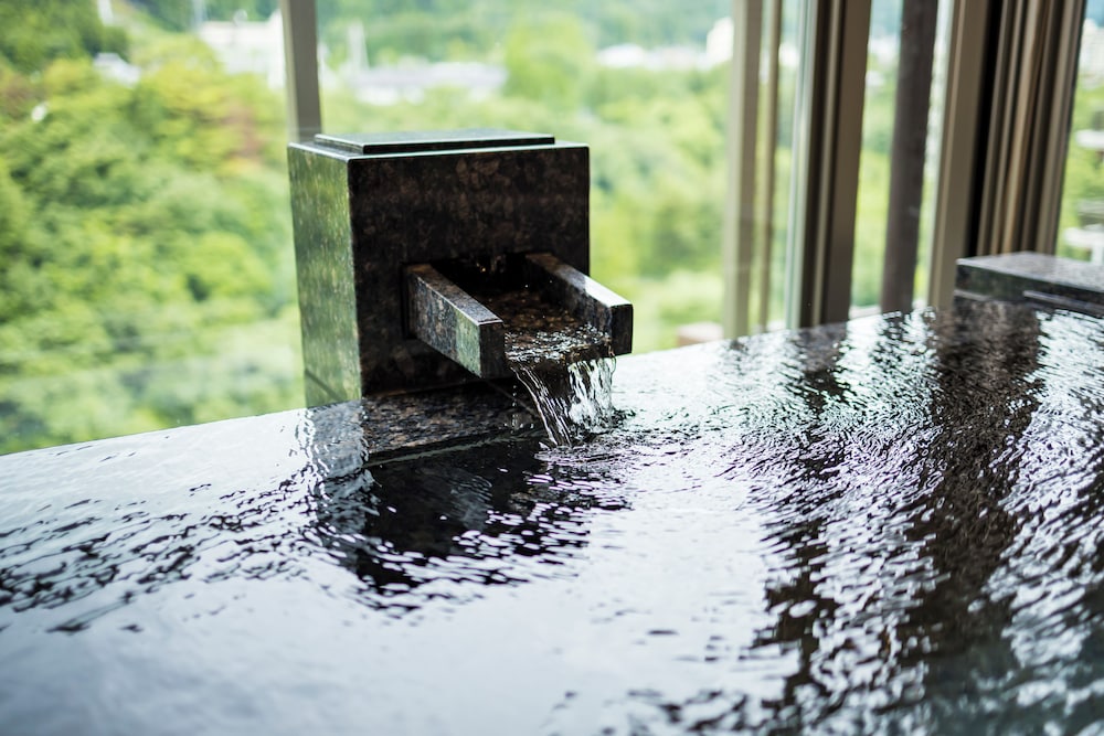 鬼怒川温泉 日光きぬ川ホテル三日月 日光