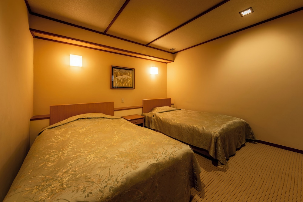 鬼怒川温泉 日光きぬ川ホテル三日月 日光