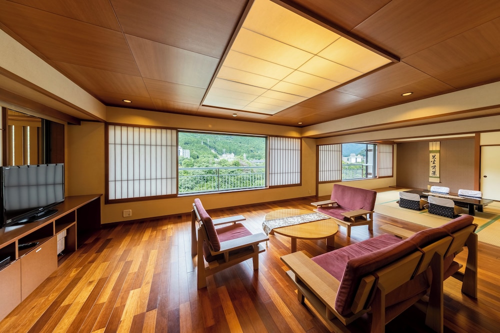 鬼怒川温泉 日光きぬ川ホテル三日月 日光